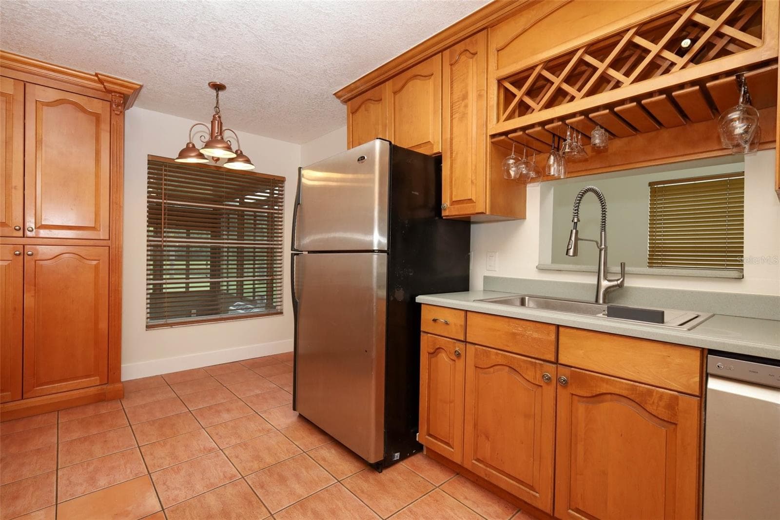 Single Family Residence at 1093 KELLY CREEK CIR, OVIEDO, photo 14 of 66