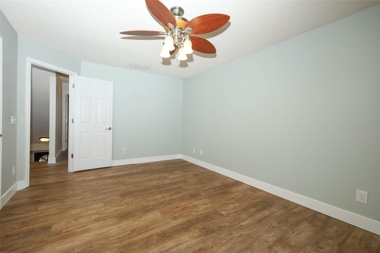 Single Family Residence at 1093 KELLY CREEK CIR, OVIEDO, photo 27 of 66