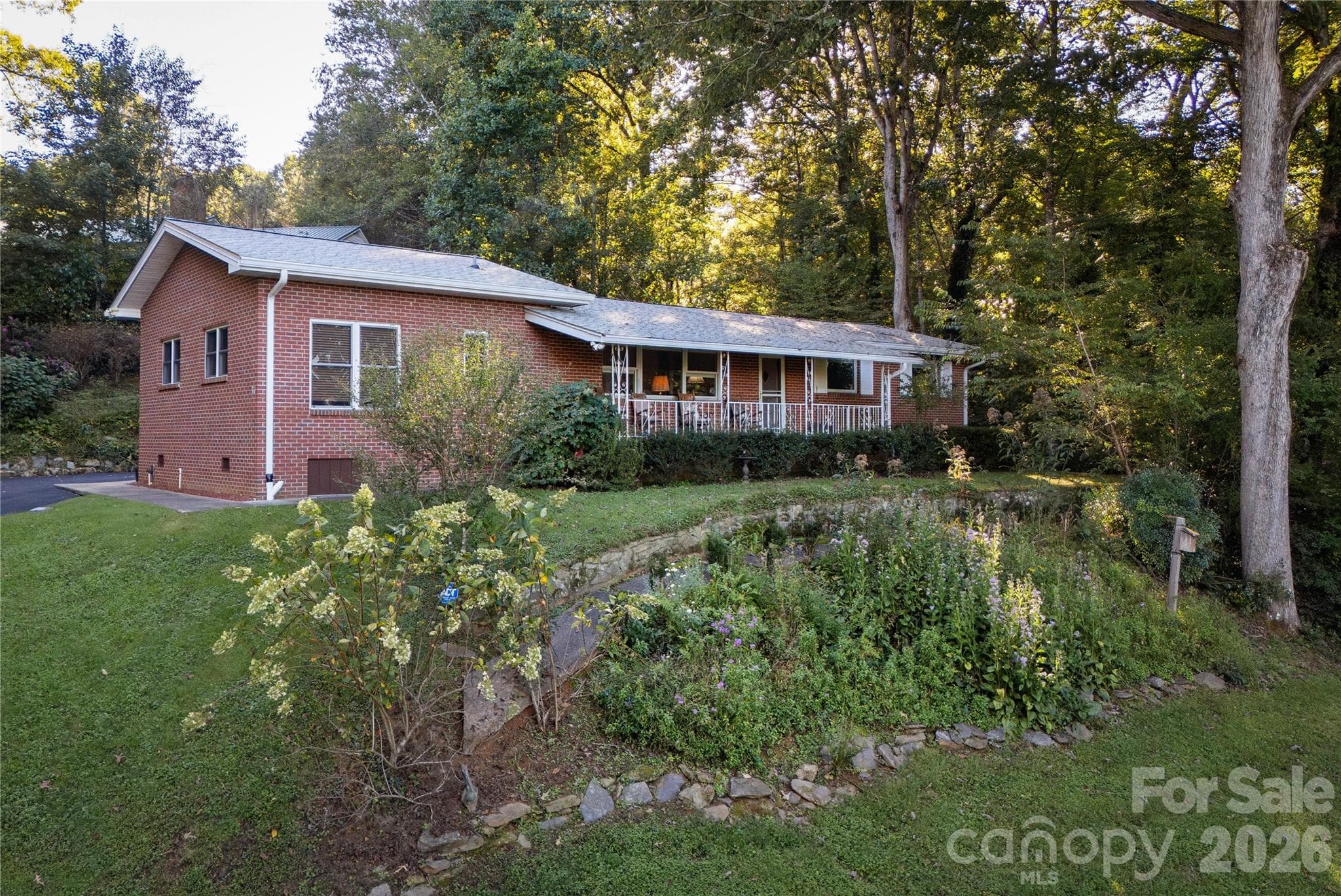 Single Family Residence at 106 Holly Lane, Brevard, photo 26 of 30