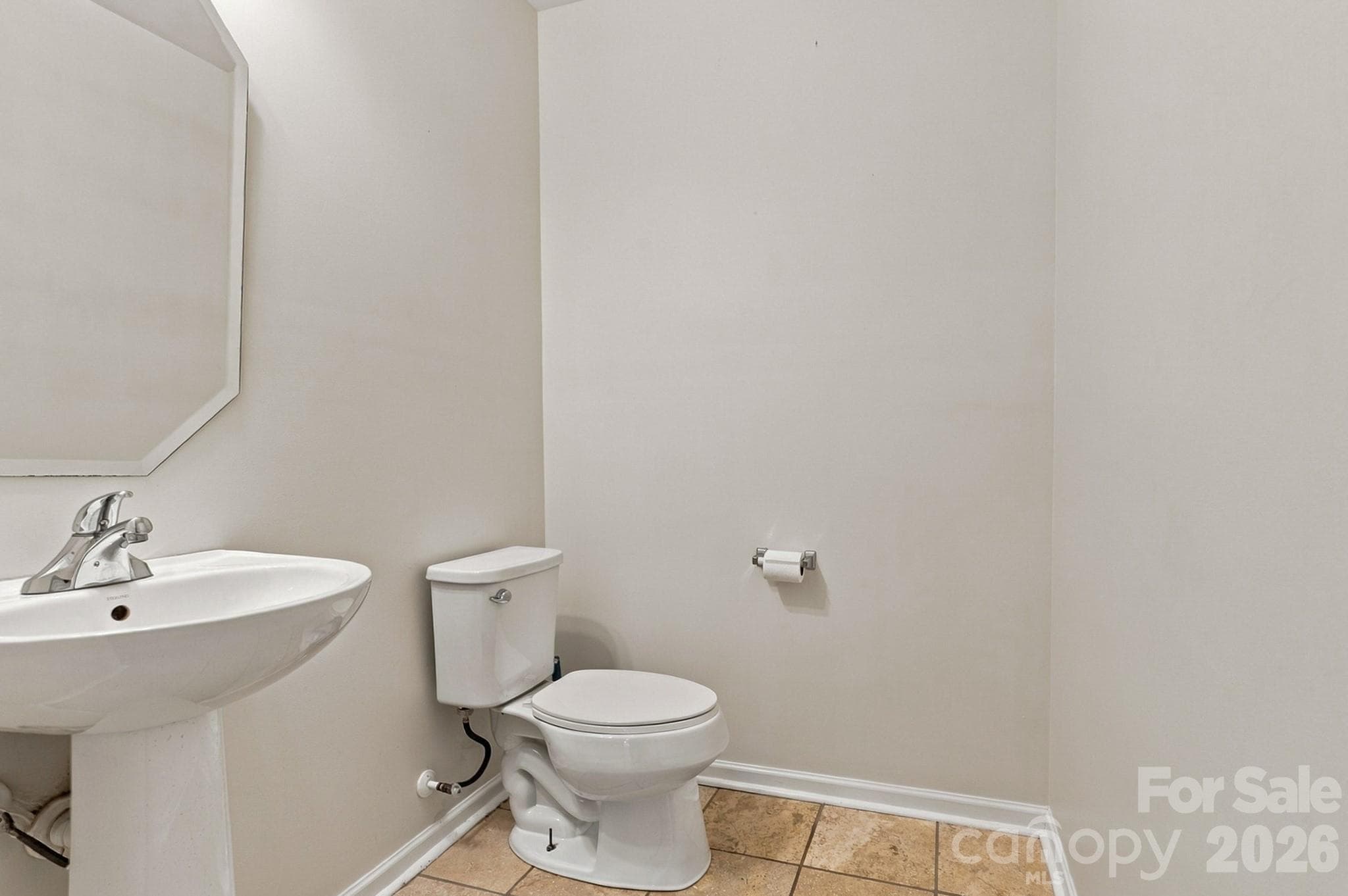 Powder Room (1st Floor) - 2204 Reid Pointe Avenue, Indian Land