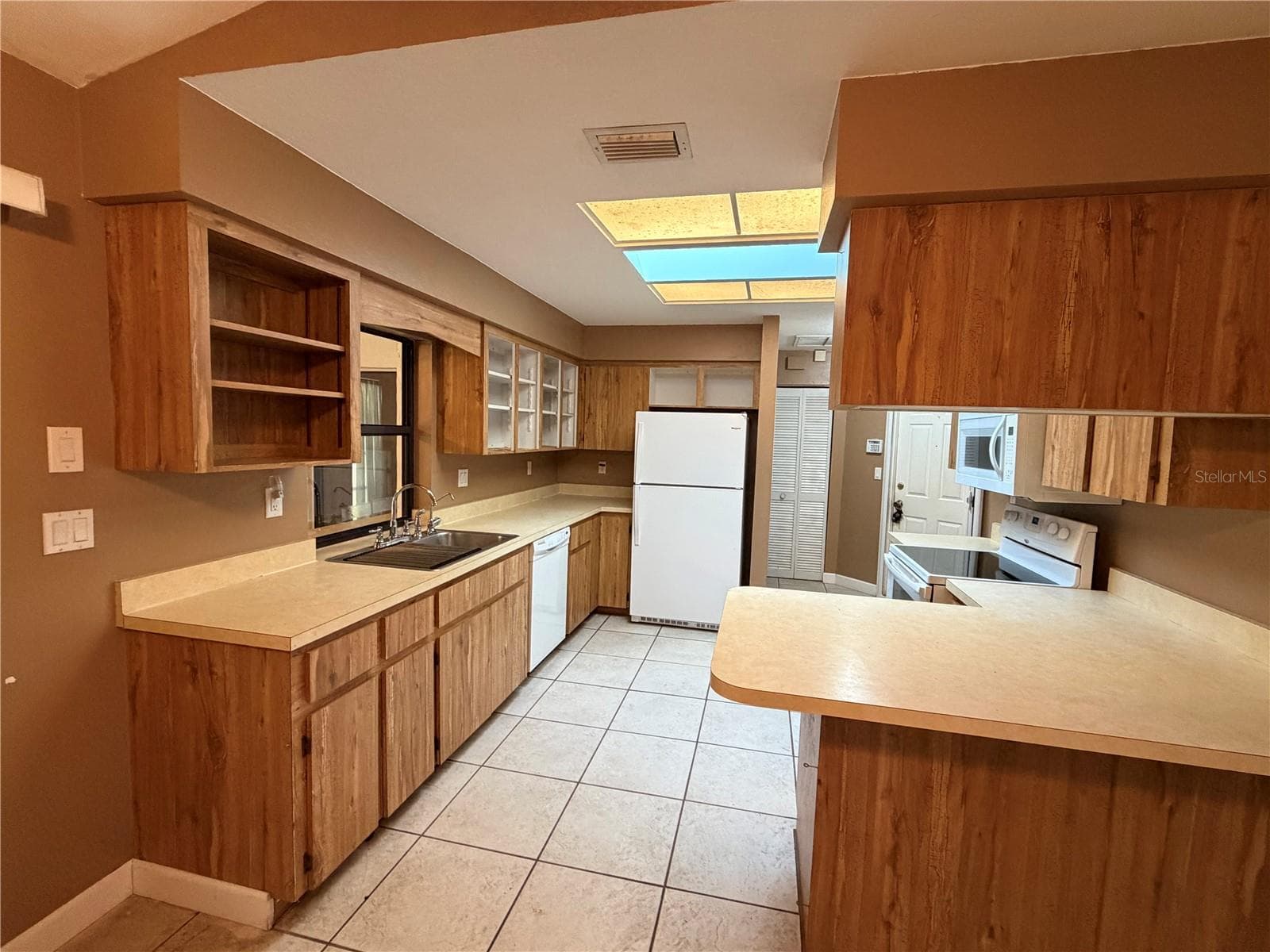 Single Family Residence at 30168 ALDER RD, PUNTA GORDA, photo 10 of 60