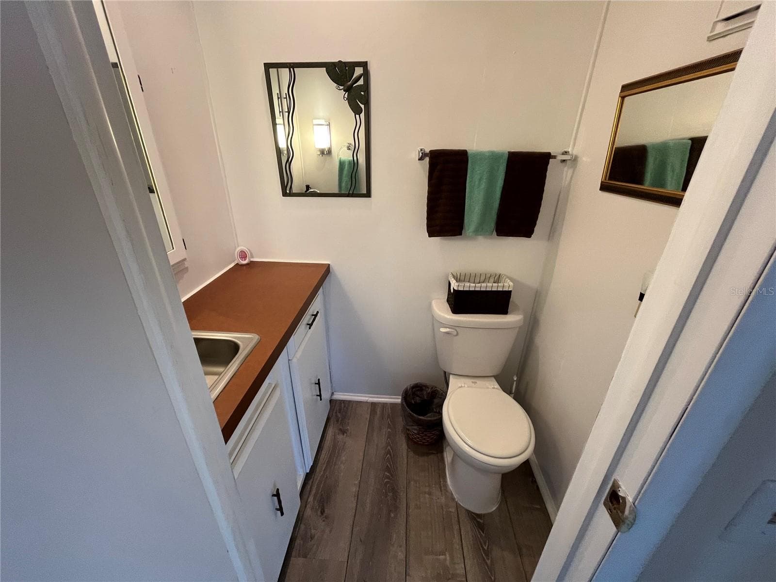 Manufactured Home at 984 JOLANDA CIR, VENICE, photo 26 of 42