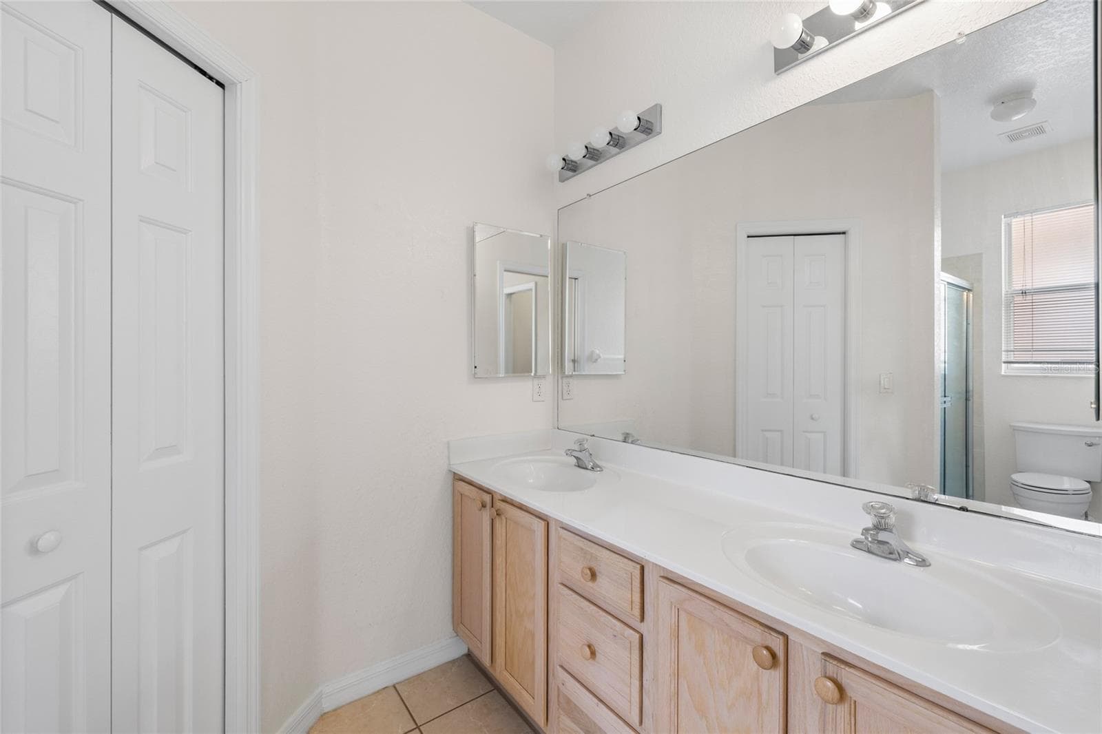 Villa at 1436 HEDGEWOOD CIR, NORTH PORT, photo 23 of 38
