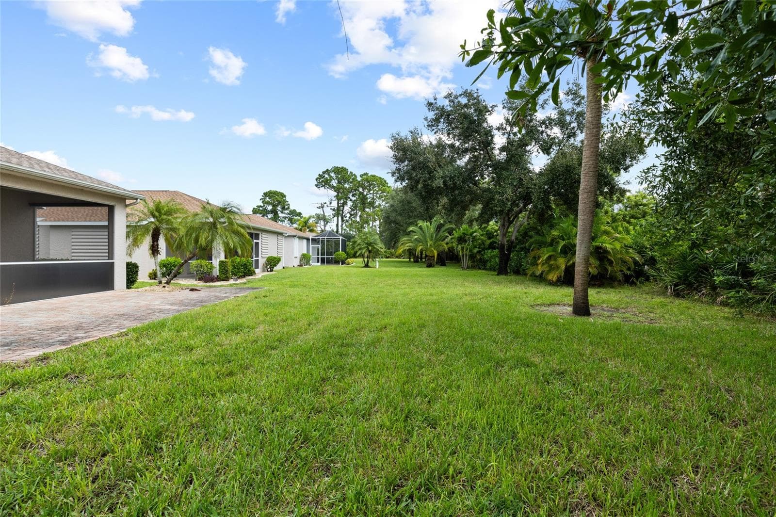 Villa at 1436 HEDGEWOOD CIR, NORTH PORT, photo 36 of 38