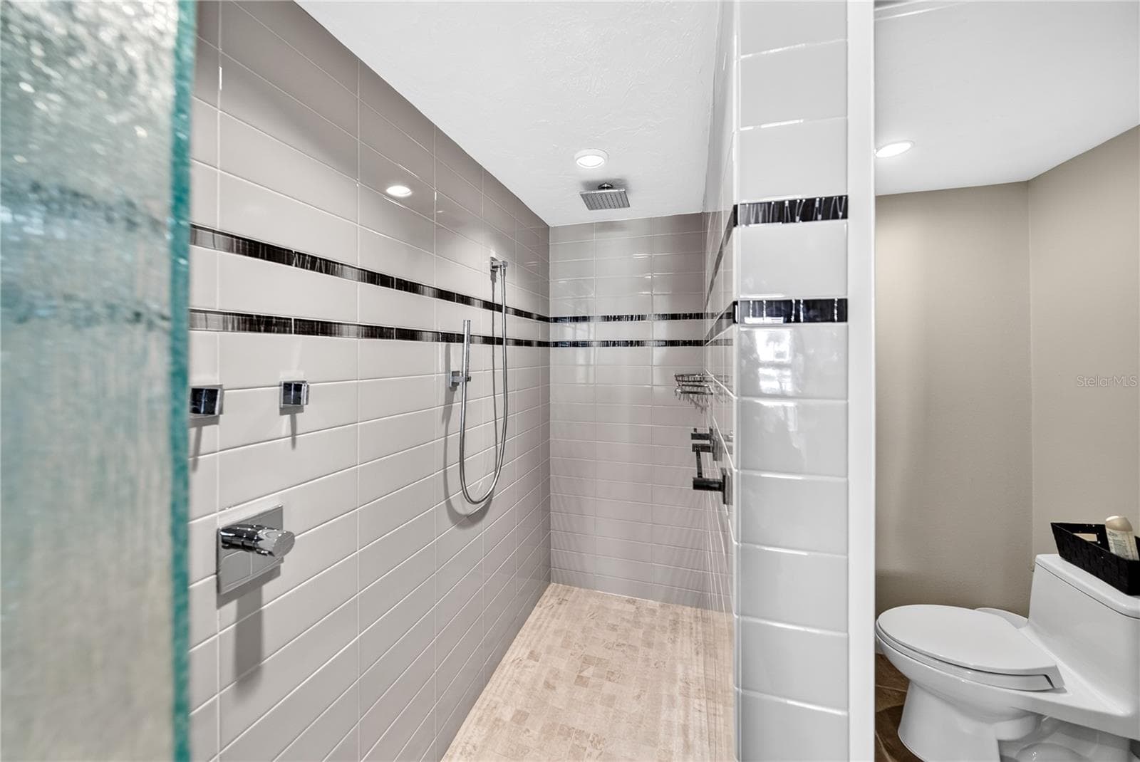 Condominium at 1212 BENJAMIN FRANKLIN DR #206, SARASOTA, photo 31 of 62