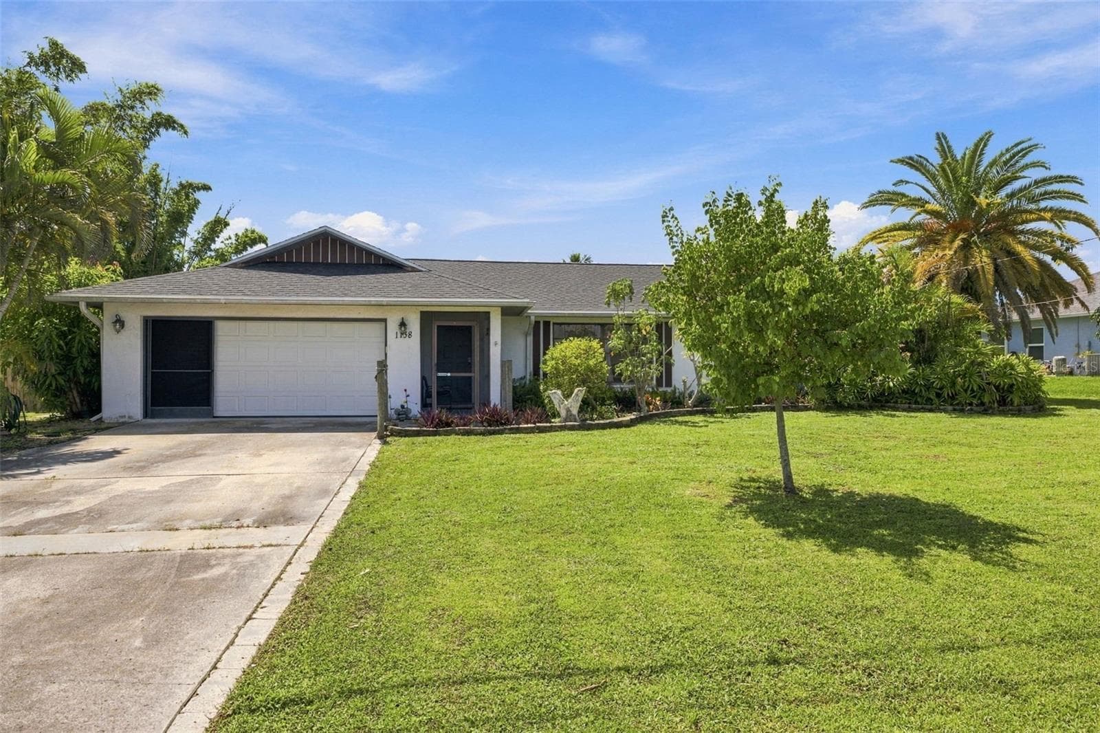 1138 SW 12TH TER