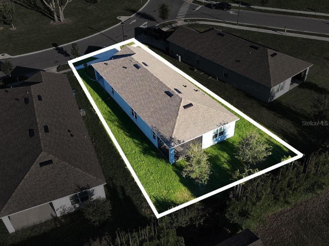 Single Family Residence at 1657 ROSY DALE CIR, DAVENPORT, photo 13 of 19