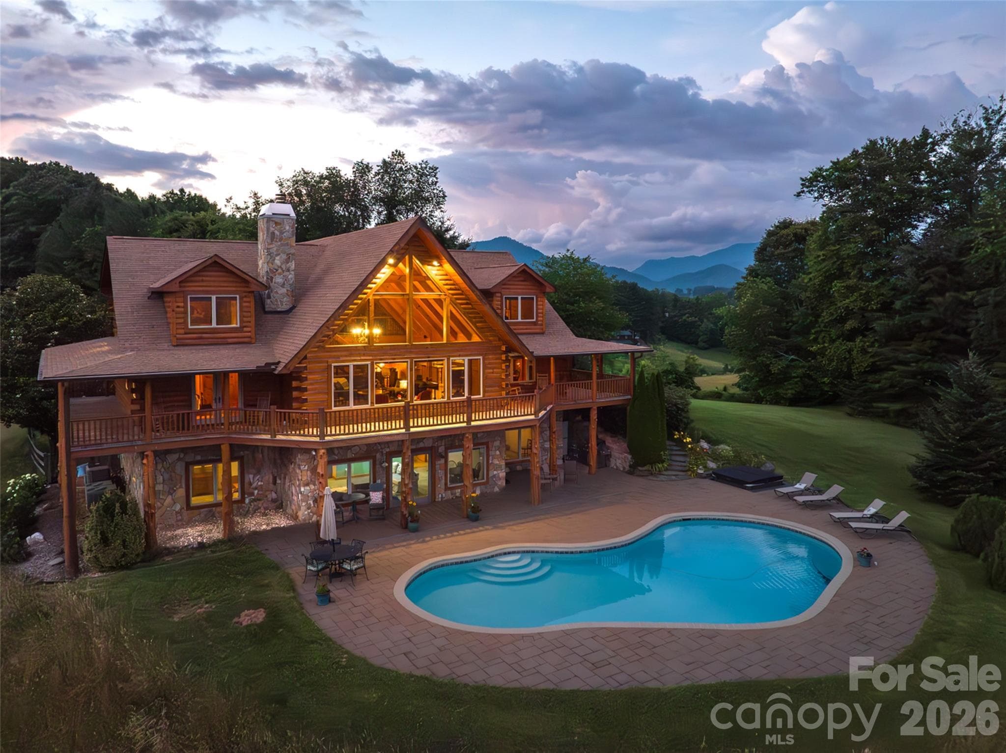 Single Family Residence at 316 Stevenson Cove Road, Waynesville, photo 2 of 48