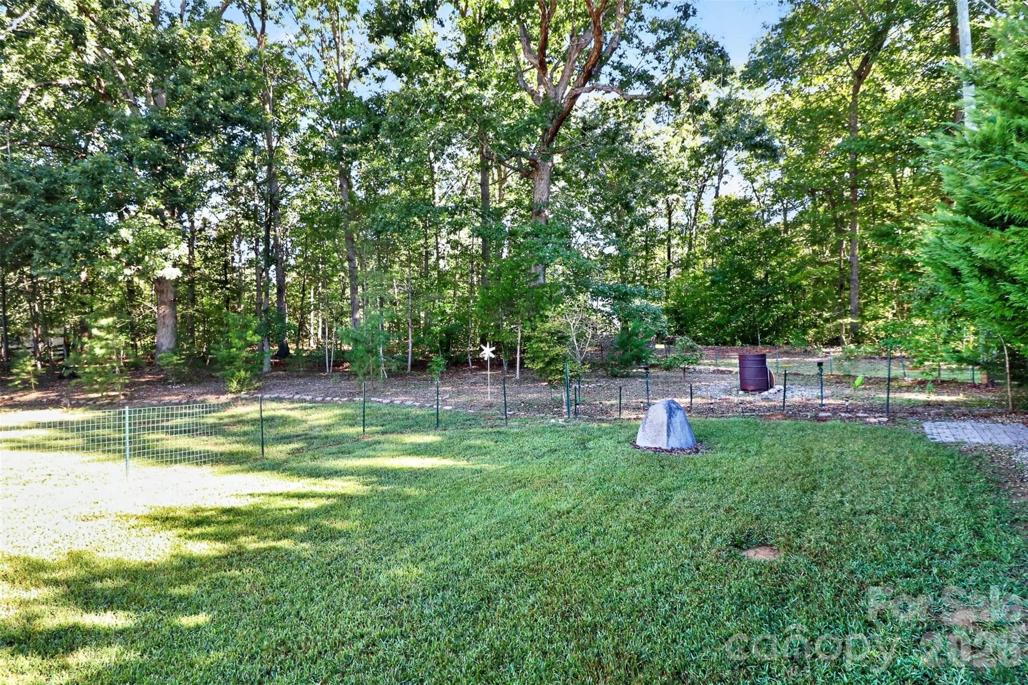 Single Family Residence at 2454 Oak Valley Lane, Maiden, photo 38 of 45