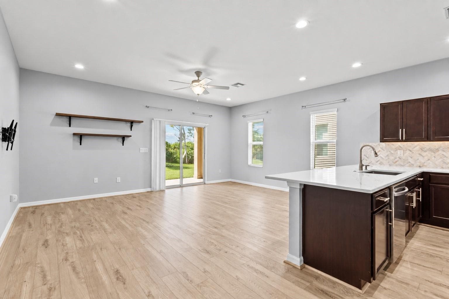 Townhouse at 4681 VIGNETTE WAY, SARASOTA, photo 15 of 49
