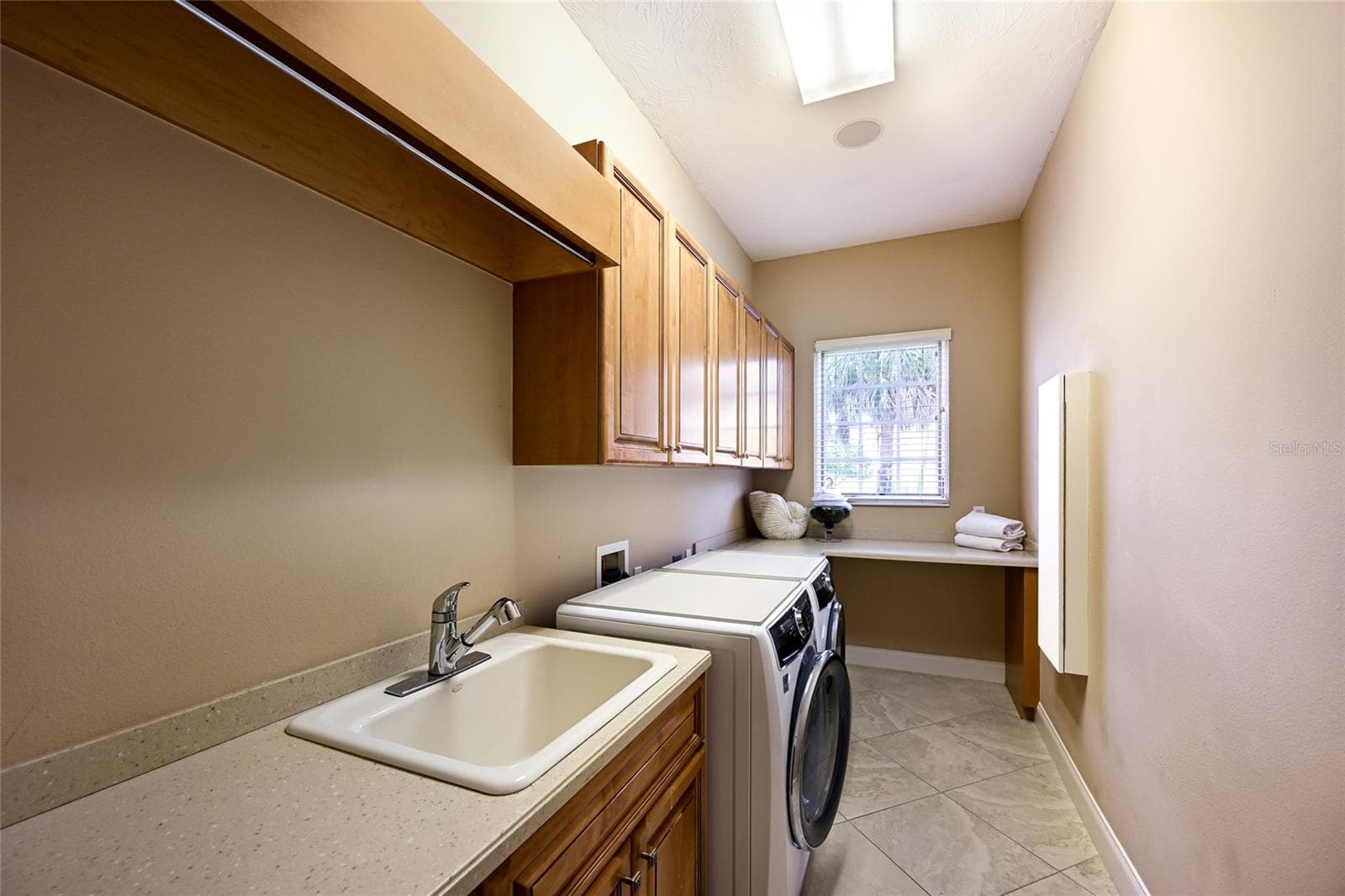 Single Family Residence at 3809 FOUNDERS CLUB DR, SARASOTA, photo 42 of 52