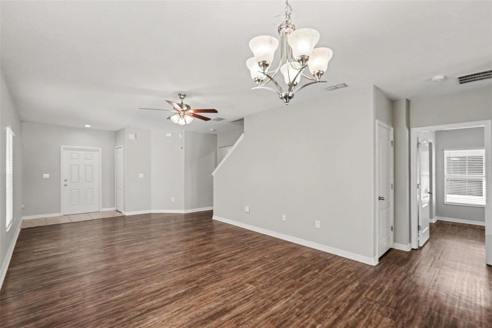 Single Family Residence at 1817 HARBOUR BLUE ST, RUSKIN, photo 2 of 15