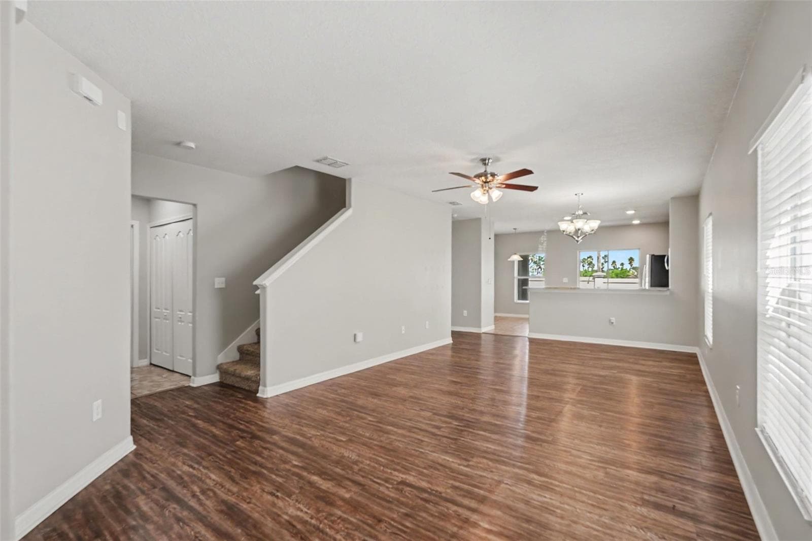 Single Family Residence at 1817 HARBOUR BLUE ST, RUSKIN, photo 3 of 15