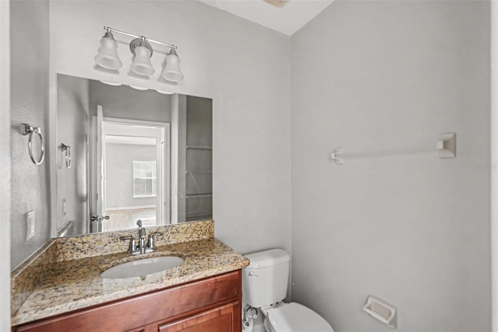 Single Family Residence at 1817 HARBOUR BLUE ST, RUSKIN, photo 9 of 15