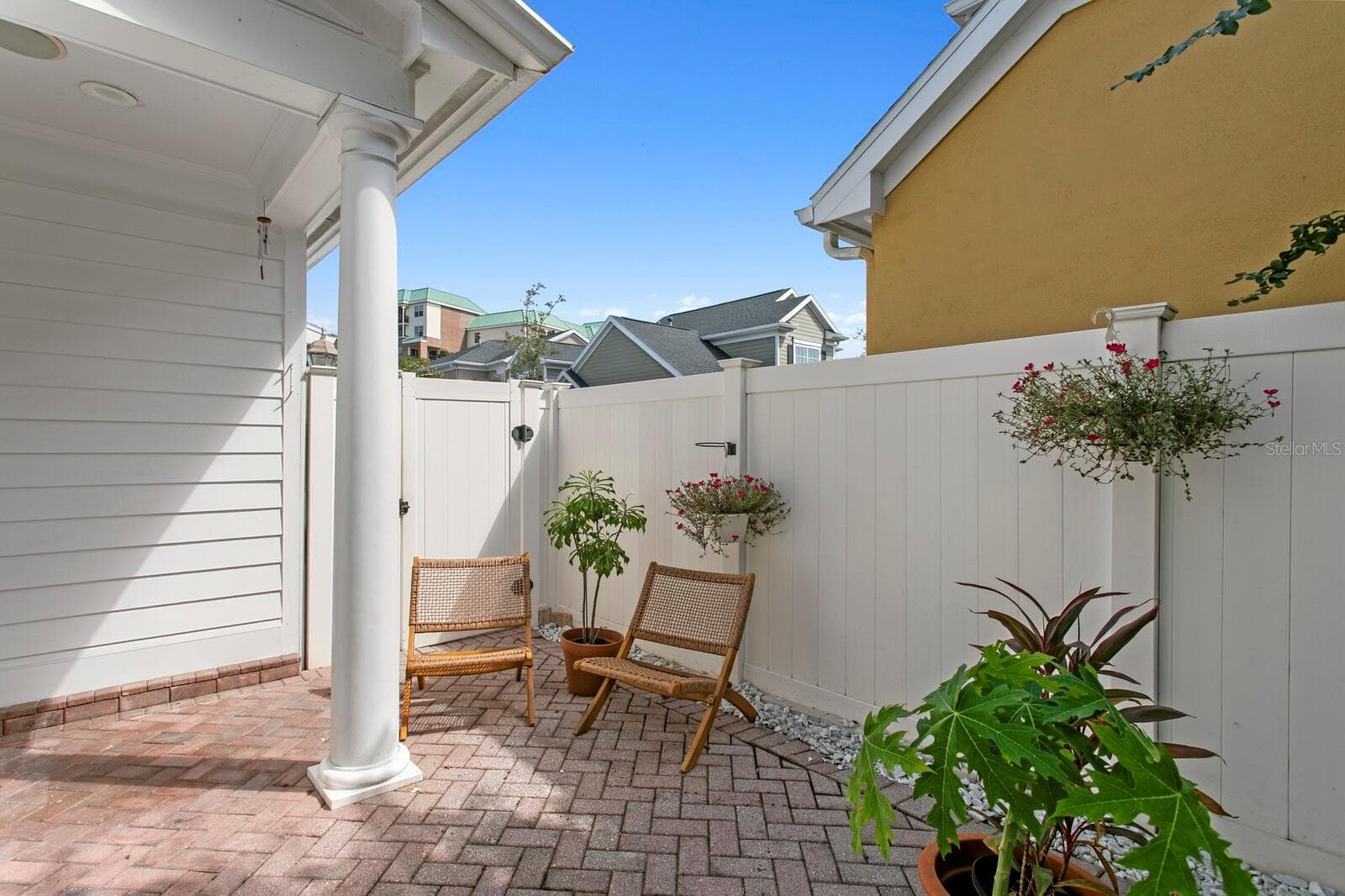 Patio - 908 HARBOUR BAY DR, TAMPA