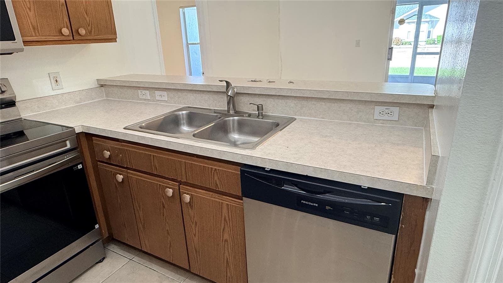 Townhouse at 1175 JADE EAST LN, KISSIMMEE, photo 12 of 37