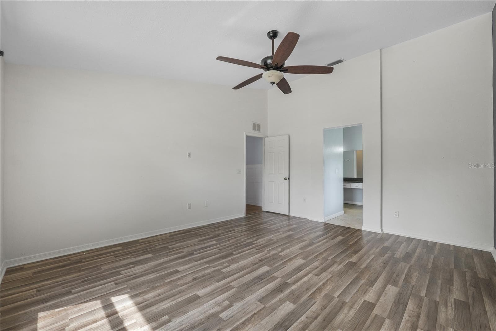 Single Family Residence at 3809 HANOVER HILL DR, VALRICO, photo 19 of 44