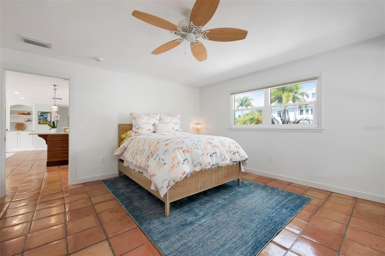 Primary bedroom with ensuite bathroom - 503 65TH ST, HOLMES BEACH