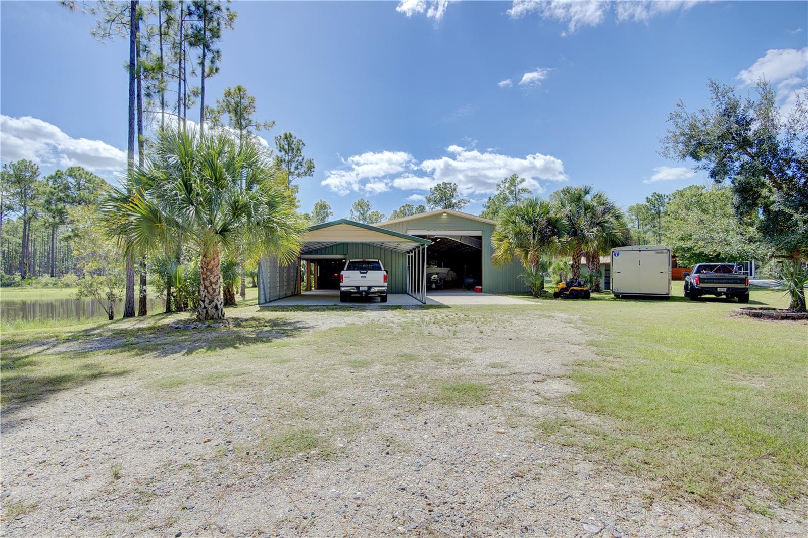 Manufactured Home at 420 SMITH RD, OSTEEN, photo 13 of 77