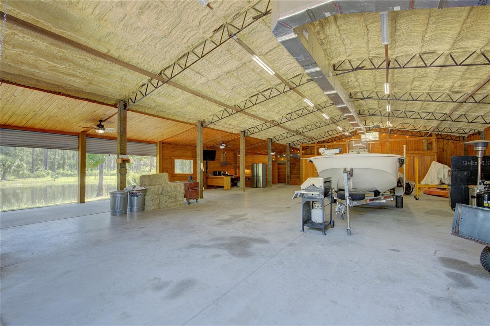 Manufactured Home at 420 SMITH RD, OSTEEN, photo 15 of 77