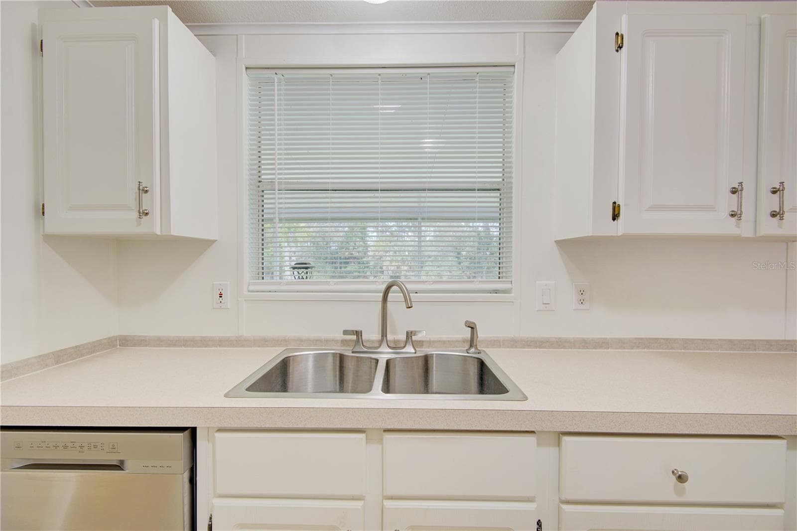 Manufactured Home at 420 SMITH RD, OSTEEN, photo 58 of 77