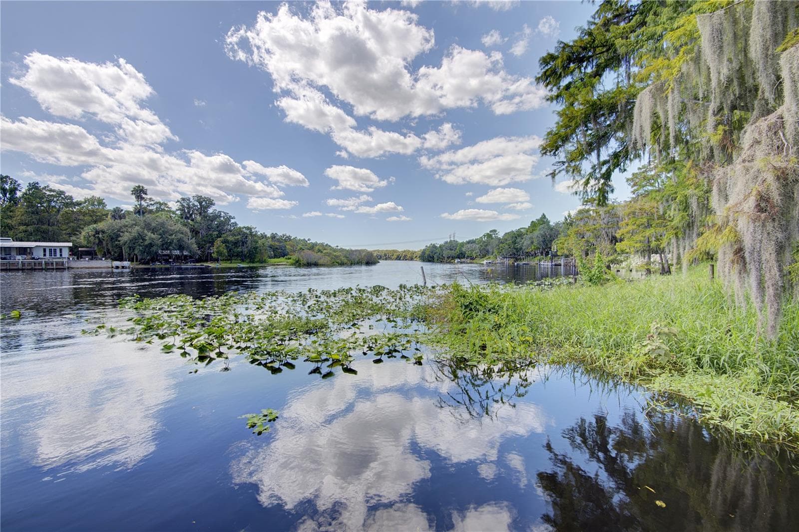 St Johns River - 420 SMITH RD, OSTEEN