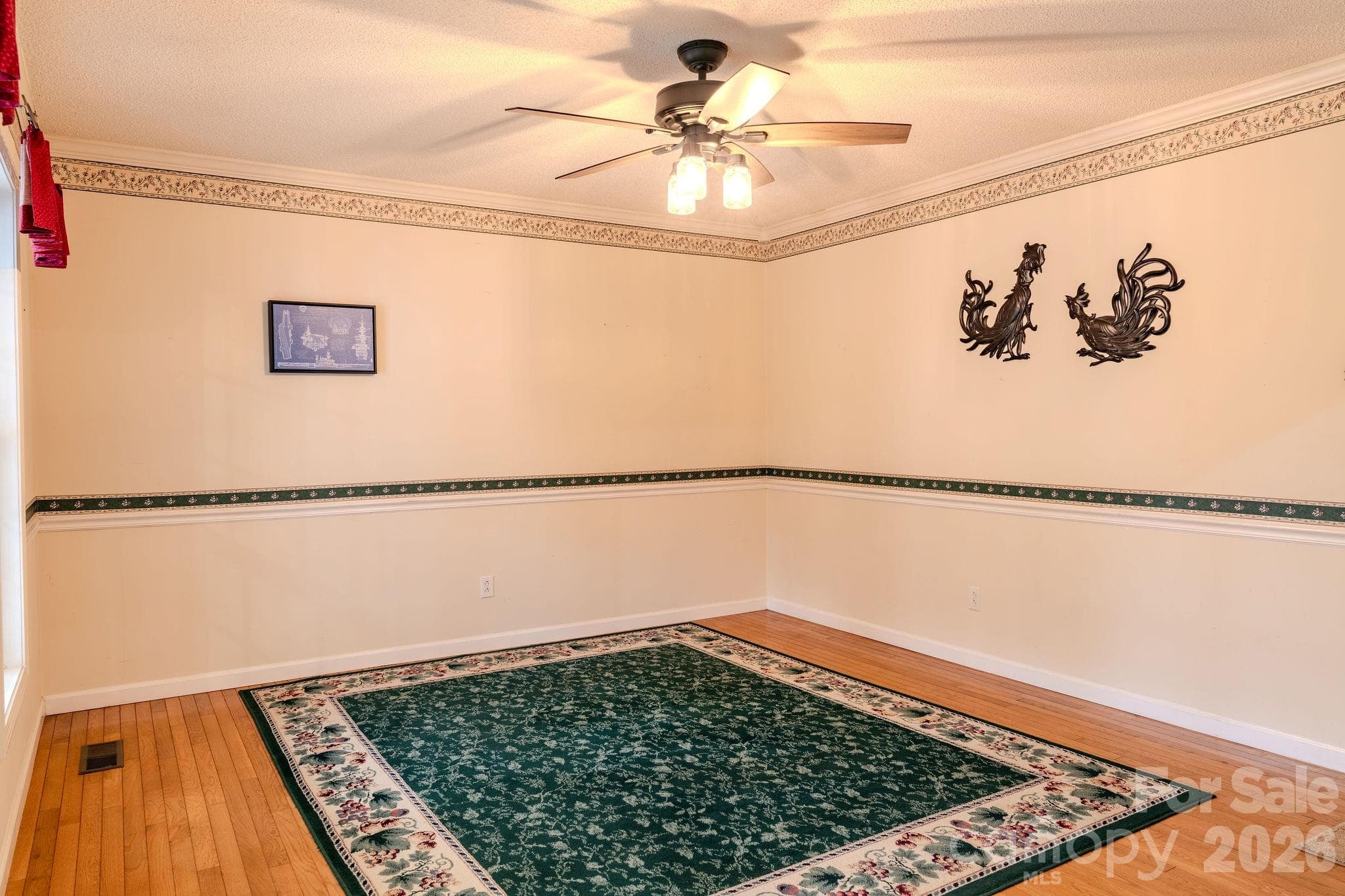 Single Family Residence at 71 Reserve Drive, Burnsville, photo 22 of 47