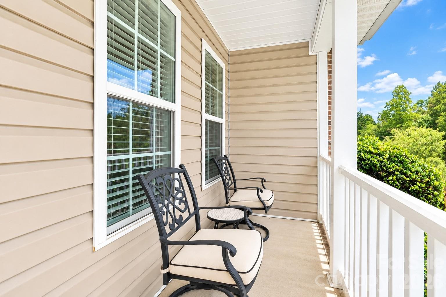 Single Family Residence at 215 Pine Meadows Circle, Hickory, photo 3 of 48