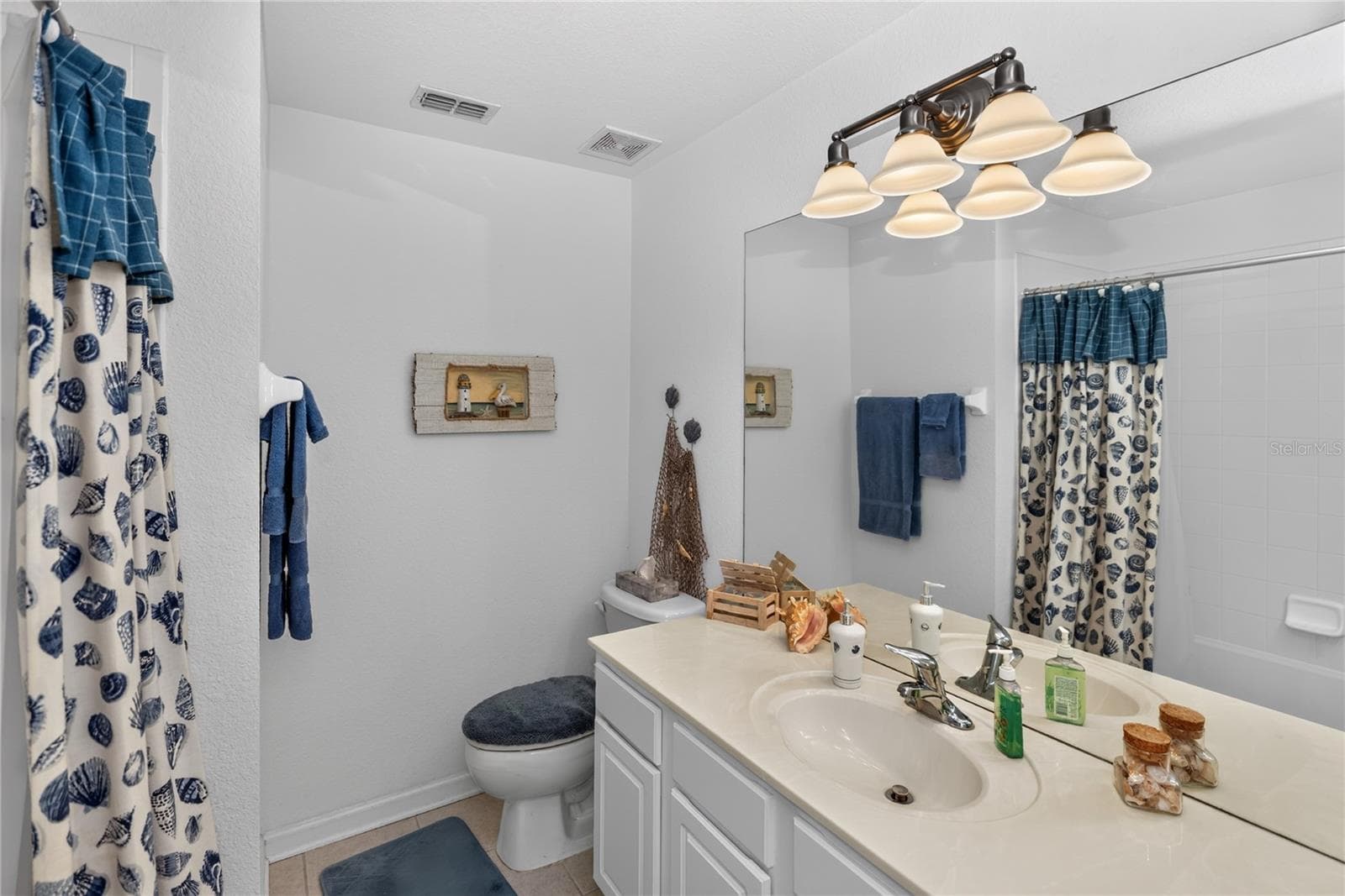 Townhouse at 716 SHROPSHIRE LOOP, SANFORD, photo 27 of 45