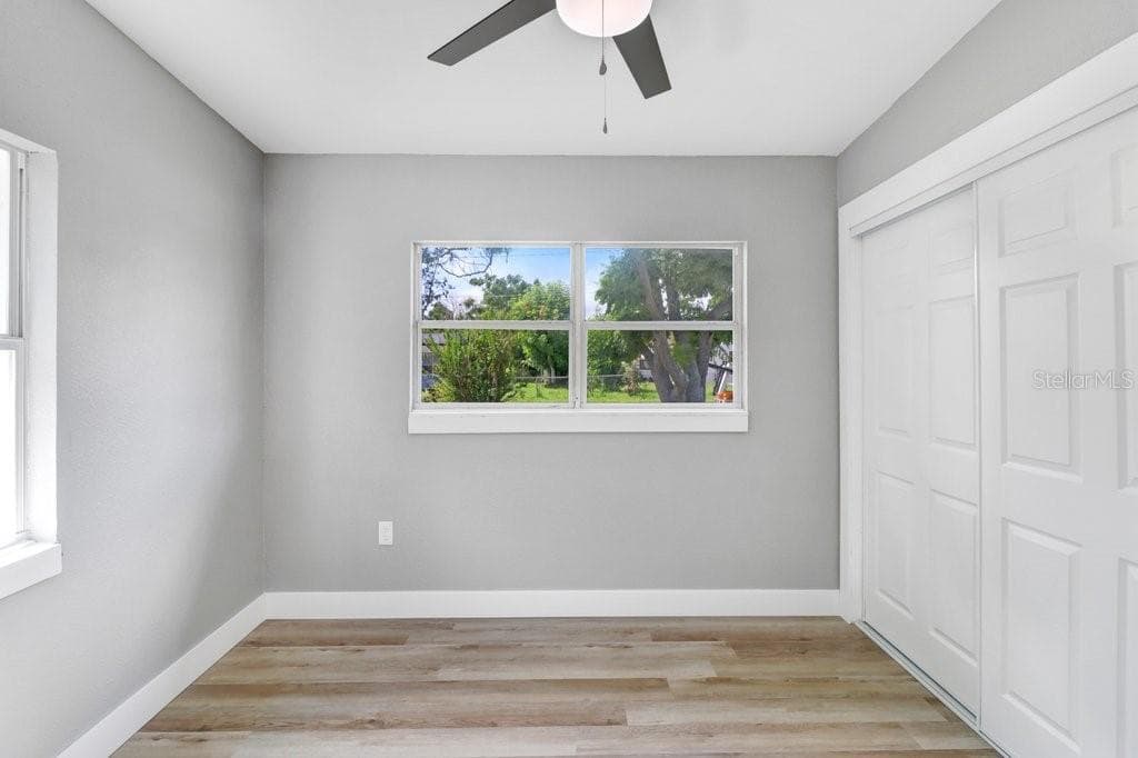 Single Family Residence at 124 EDGEWATER DR, WINTER HAVEN, photo 22 of 39