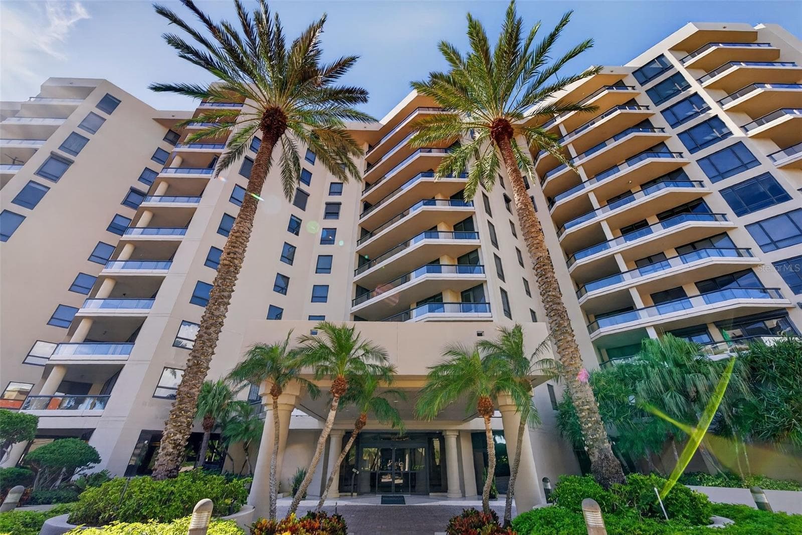 Condominium at 1281 GULF OF MEXICO DRIVE DR #707, LONGBOAT KEY, photo 2 of 98