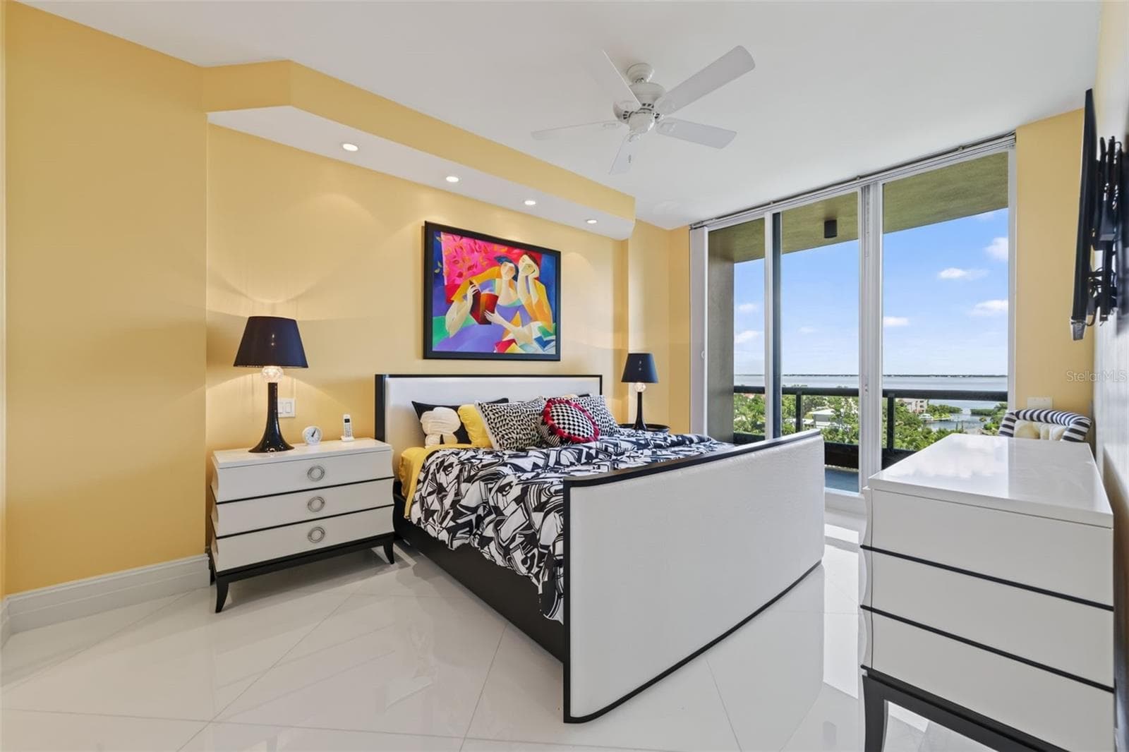 Guest bedroom 1 - 1281 GULF OF MEXICO DRIVE DR #707, LONGBOAT KEY