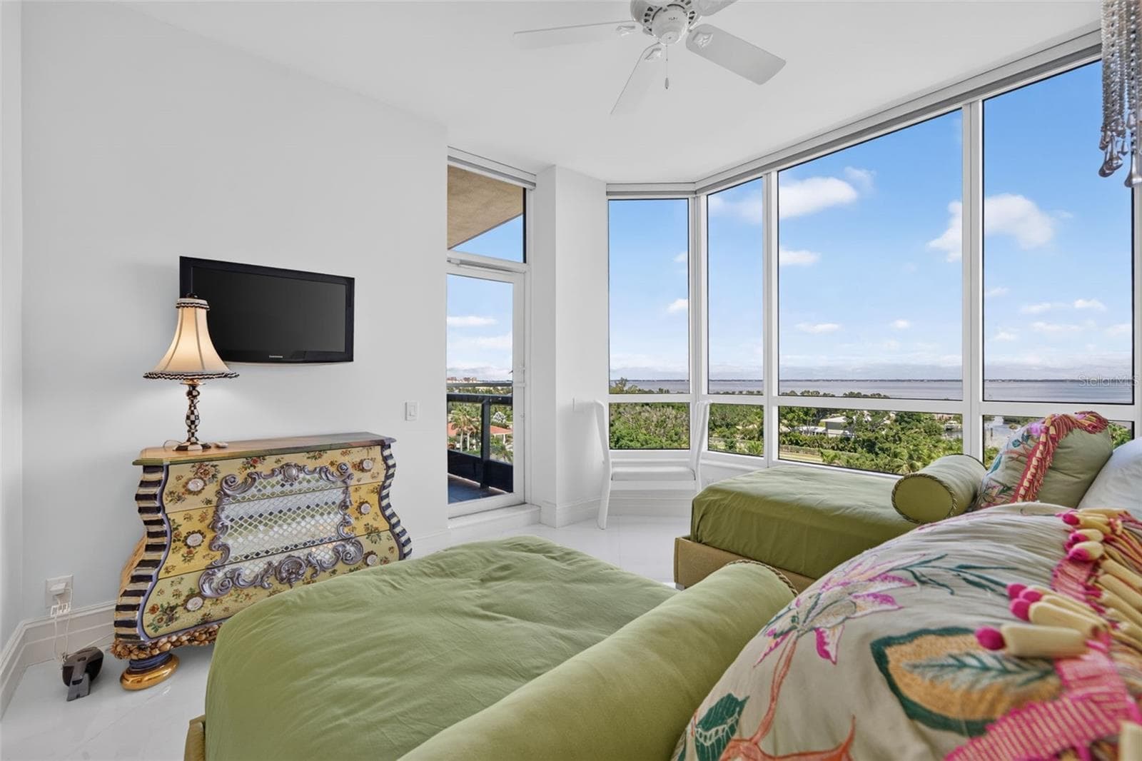Condominium at 1281 GULF OF MEXICO DRIVE DR #707, LONGBOAT KEY, photo 61 of 98