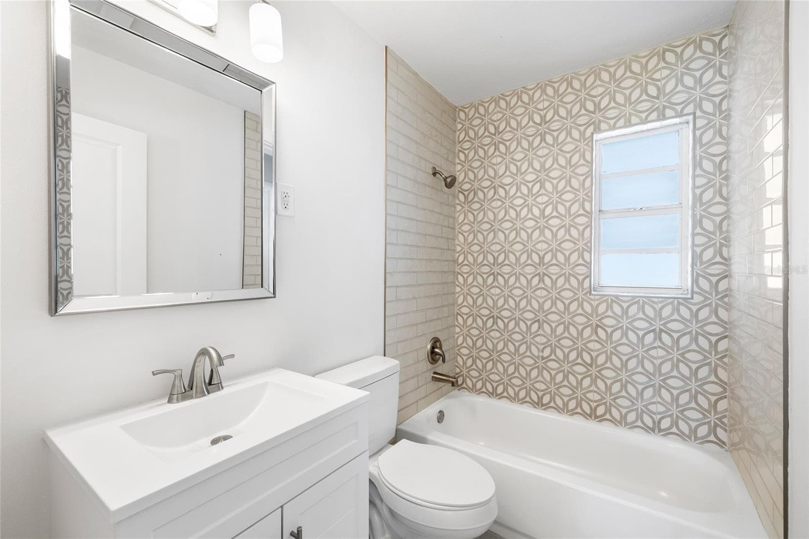 Single Family Residence at 4232 W BAY VIEW AVE, TAMPA, photo 24 of 49