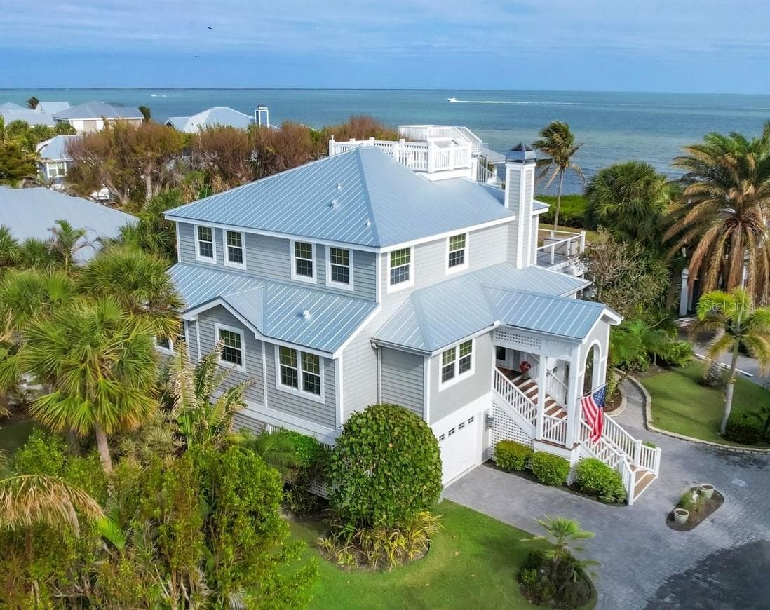 367 NIGHT HERON DR