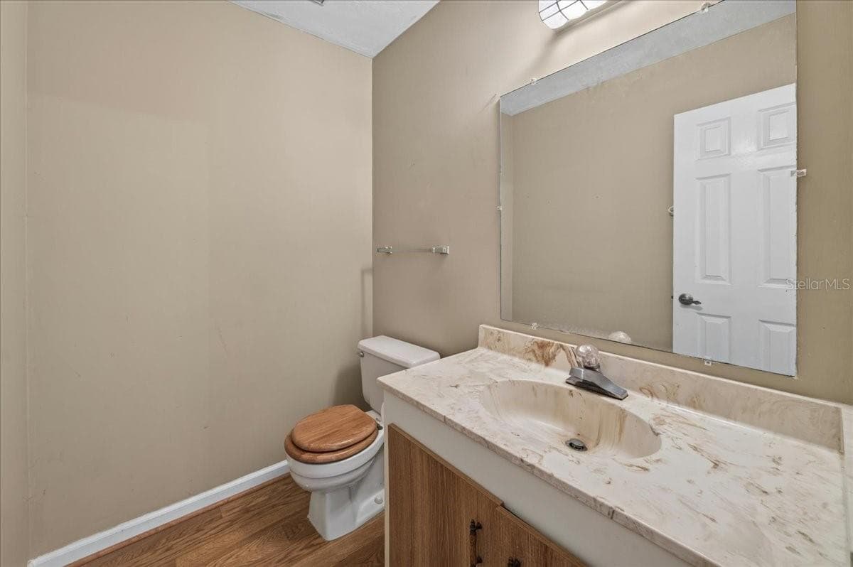 Unit 841 downstairs half bath - 841 E 14TH AVE, NEW SMYRNA BEACH