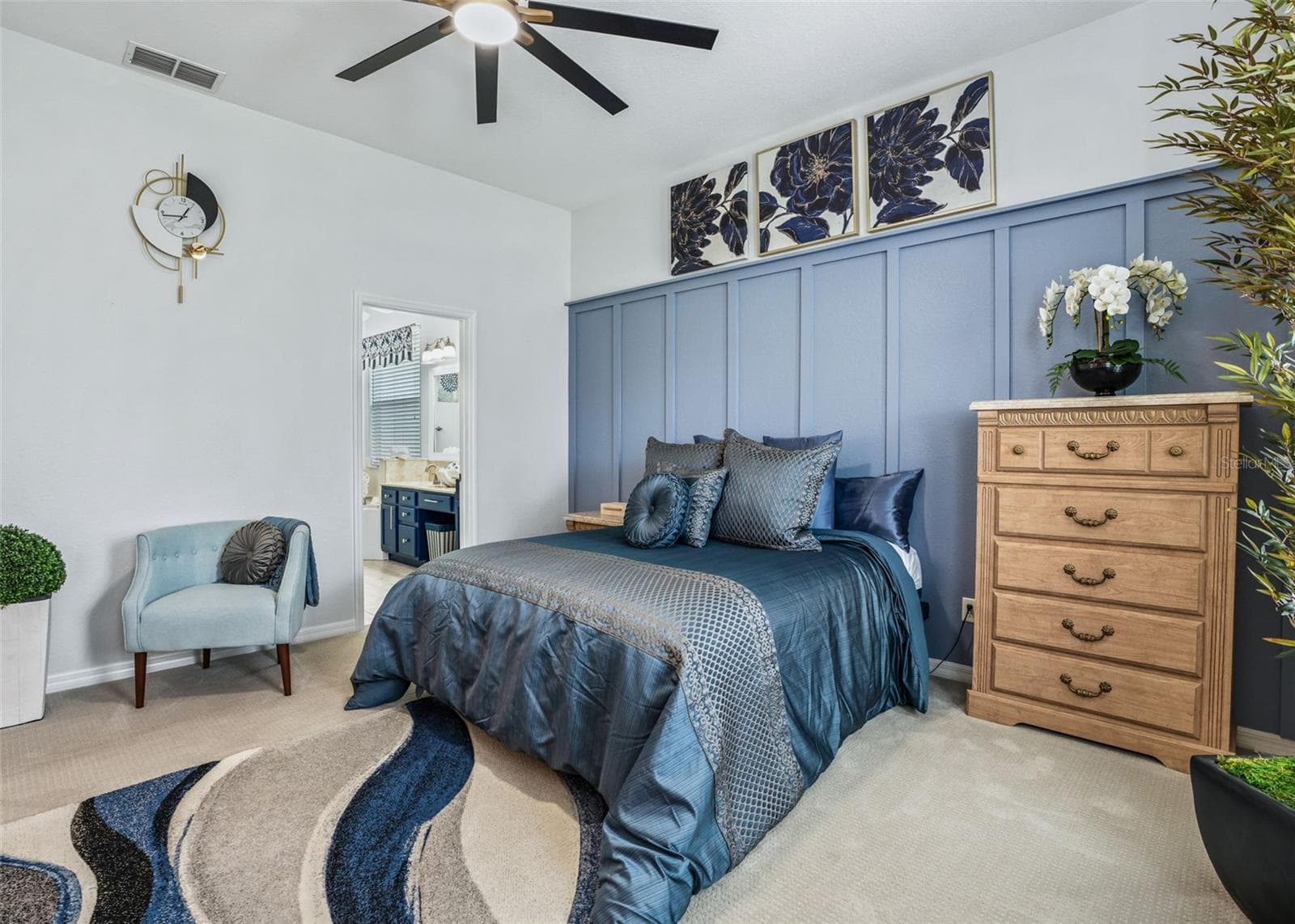 Primary suite w/En suite & Walk in Closet - 12056 SE 178TH ST, SUMMERFIELD