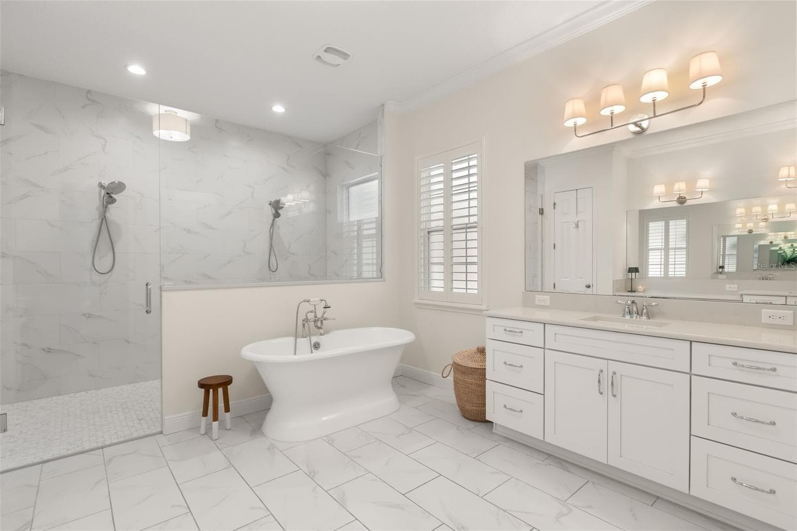 Single Family Residence at 9609 SAN FERNANDO CT, HOWEY IN THE HILLS, photo 22 of 59