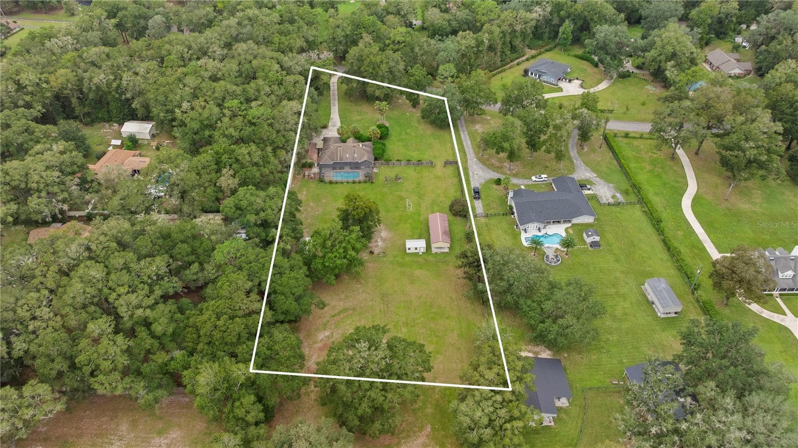 Single Family Residence at 1050 ARTHUR MOORE DR, GREEN COVE SPRINGS, photo 2 of 77