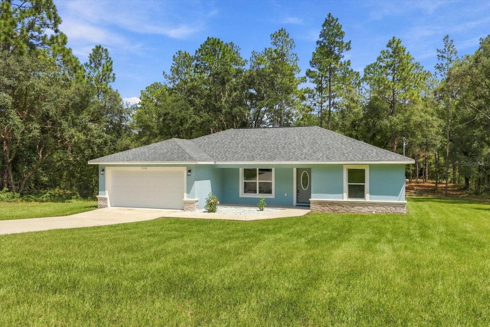 Single Family Residence at 7299 SW 202ND CT, DUNNELLON, photo 4 of 47