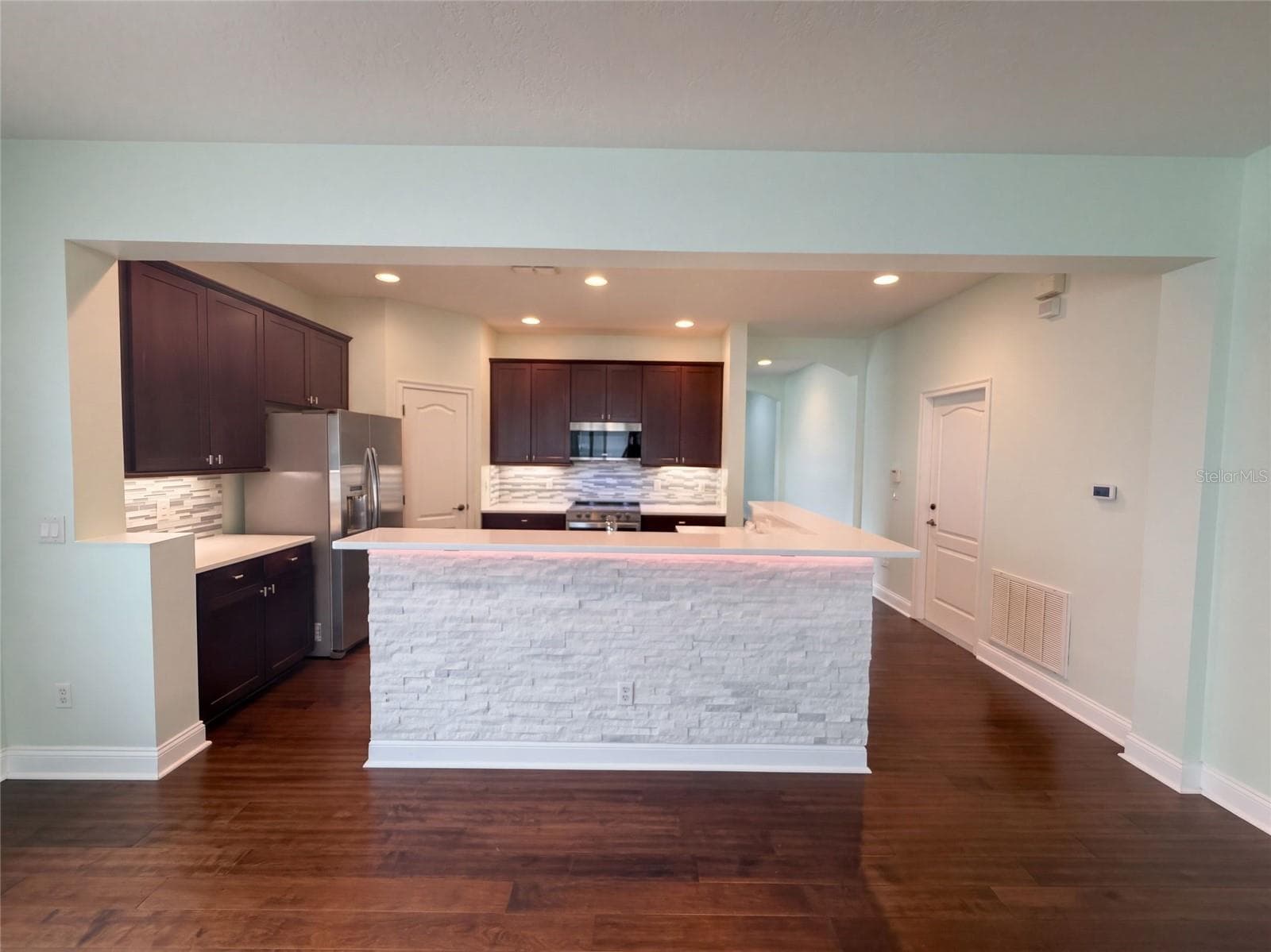 Single Family Residence at 7271 LONDALE BLVD, WINDERMERE, photo 7 of 47