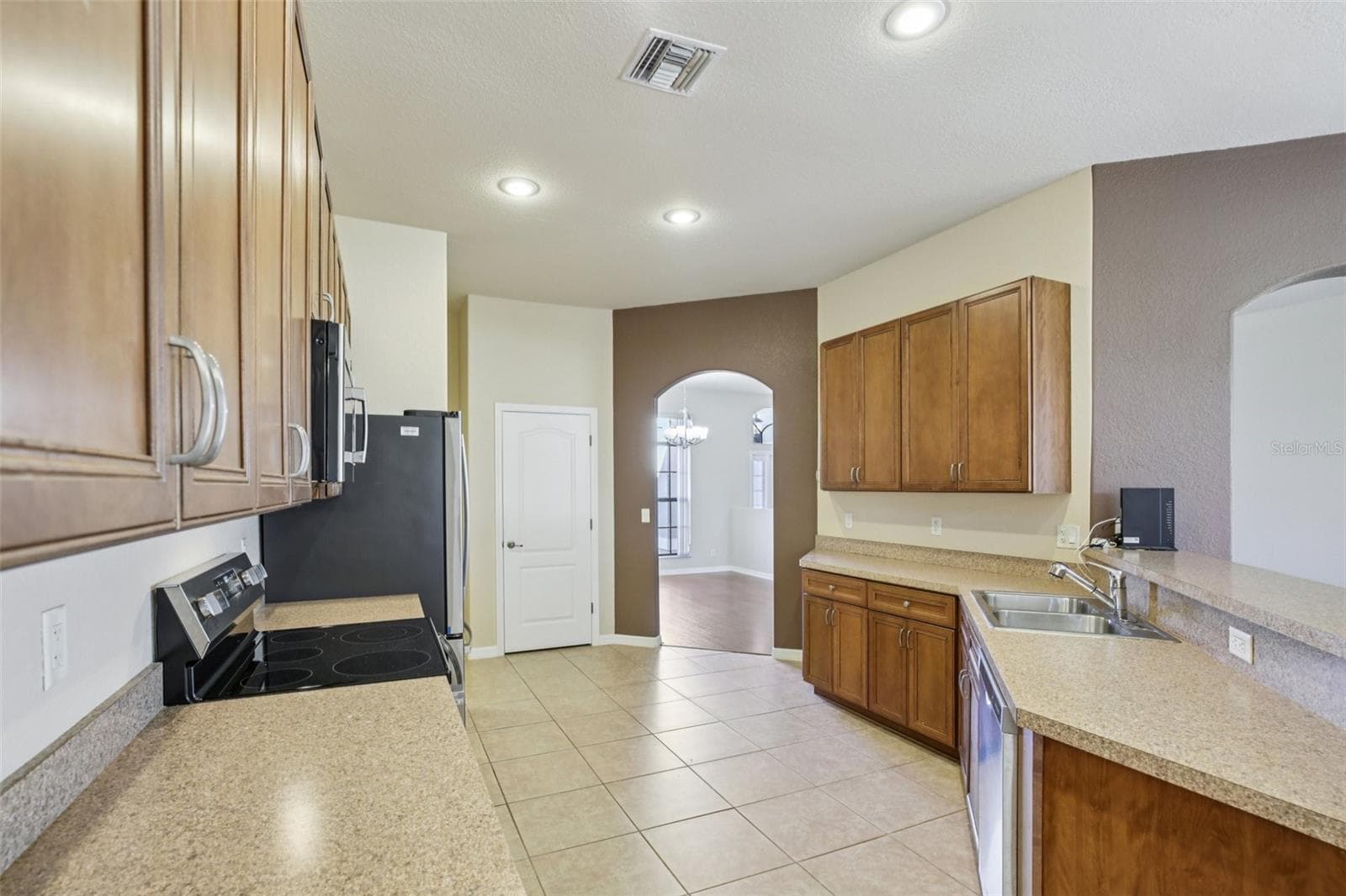 Single Family Residence at 10048 LEBANON DR, PORT CHARLOTTE, photo 9 of 35