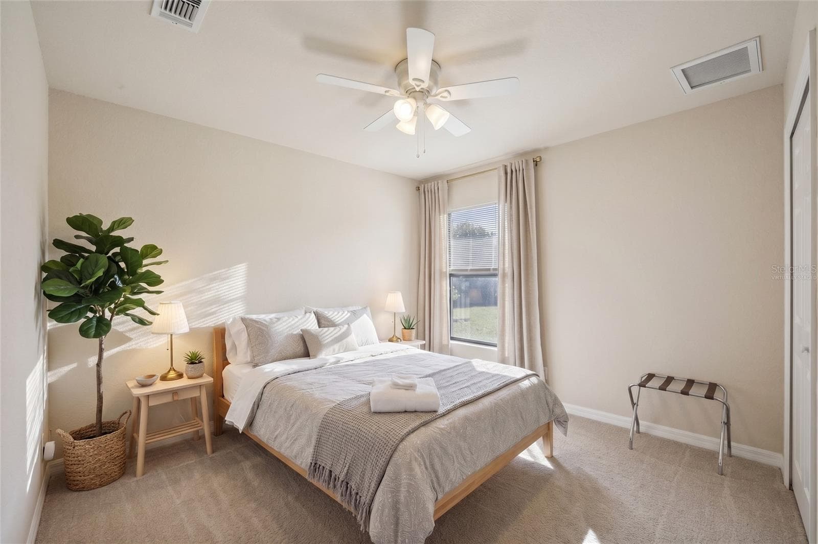 Virtually Staged - 10048 LEBANON DR, PORT CHARLOTTE