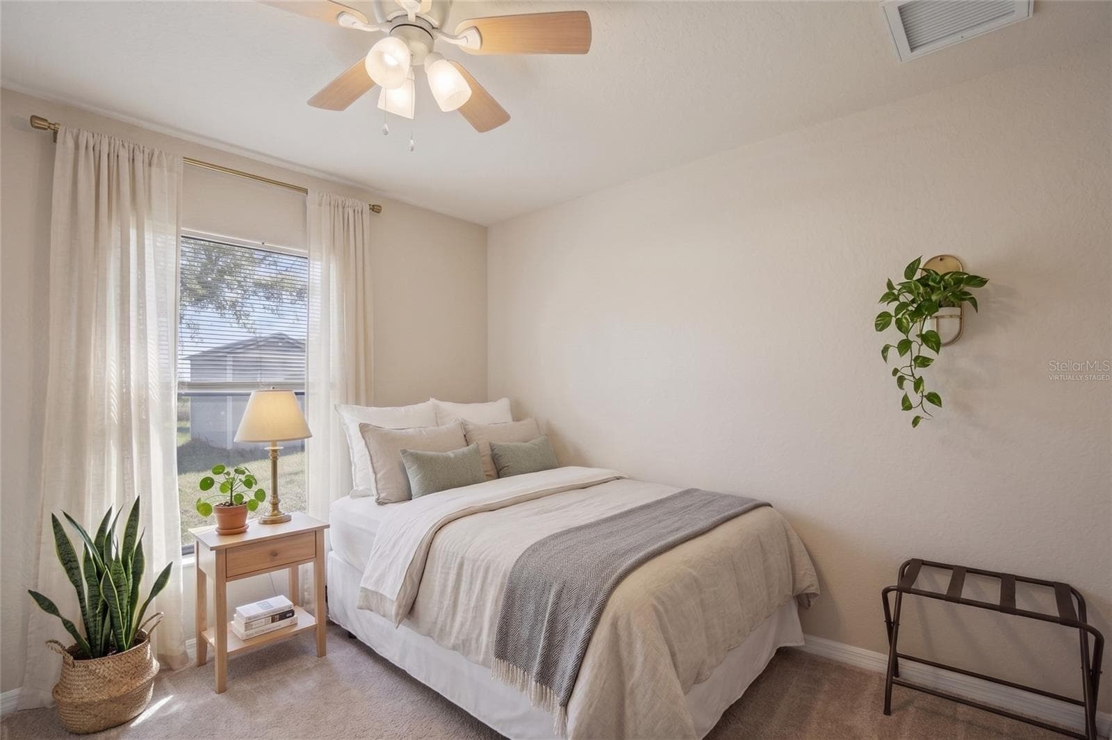 Virtually Staged - 10048 LEBANON DR, PORT CHARLOTTE