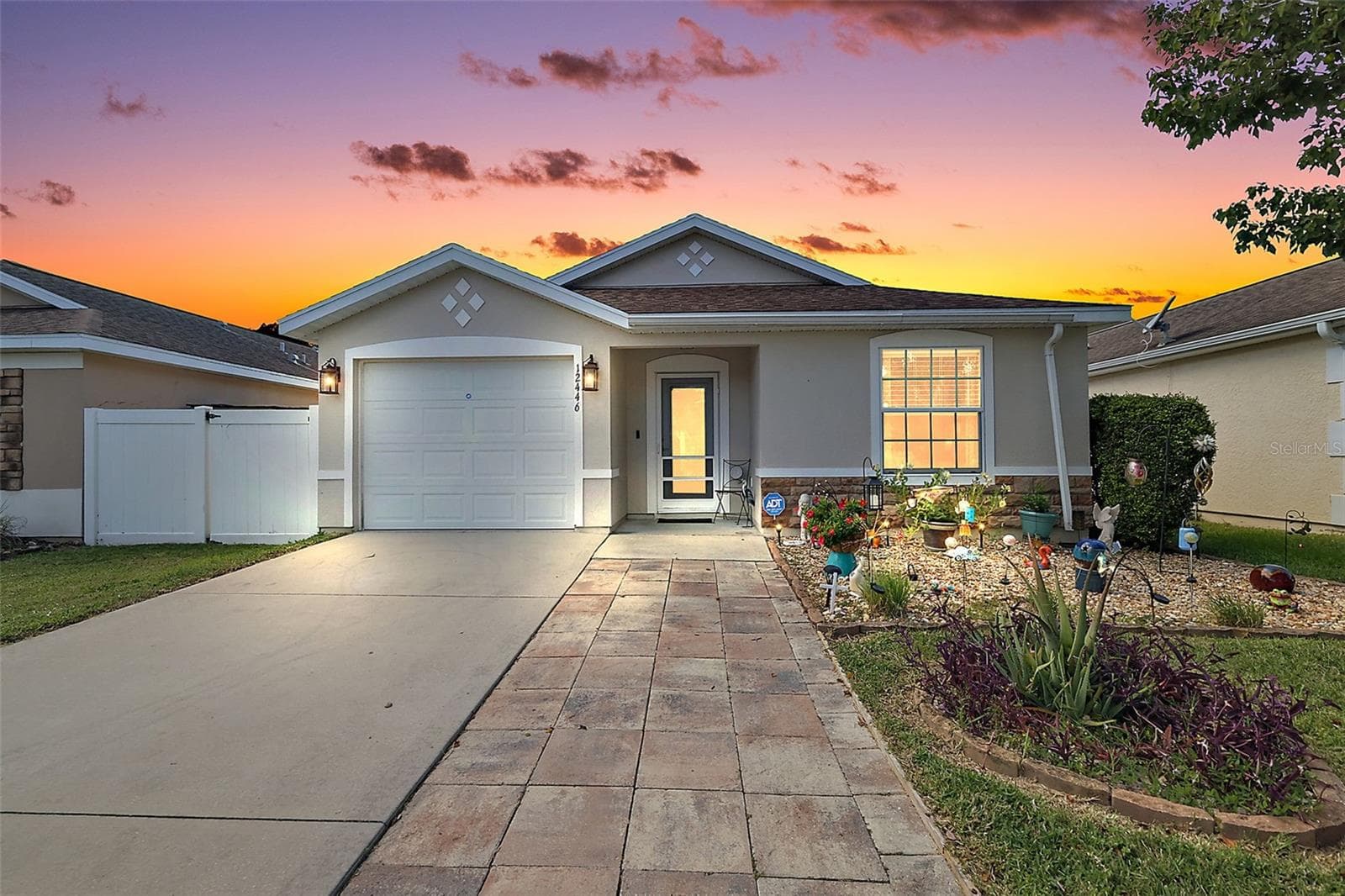 12446 NE 52ND LOOP