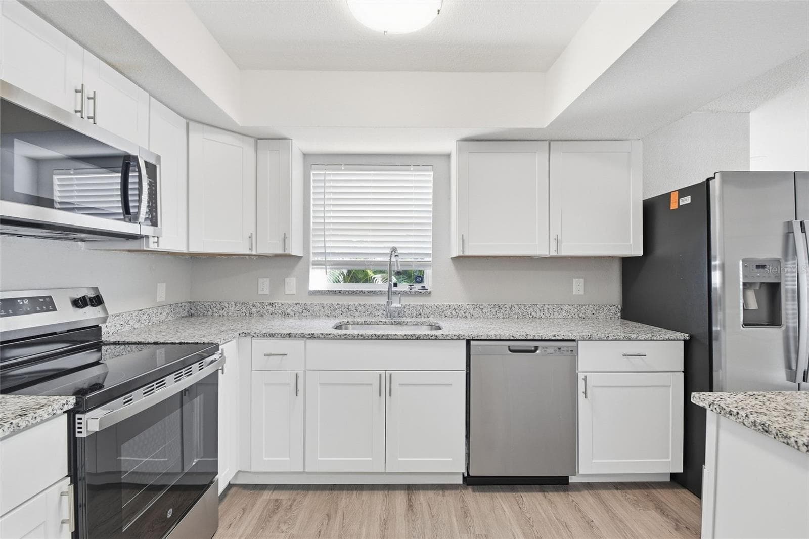 Single Family Residence at 1751 MISSISSIPPI AVE NE, ST PETERSBURG, photo 19 of 50