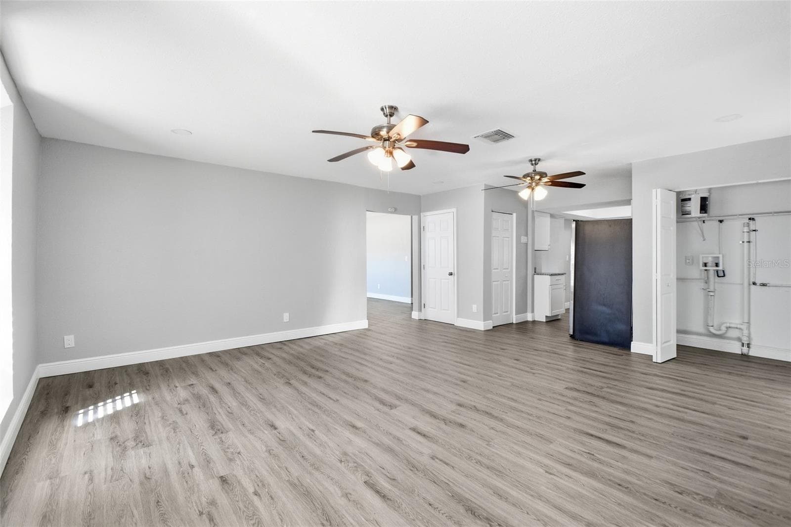 Single Family Residence at 1751 MISSISSIPPI AVE NE, ST PETERSBURG, photo 23 of 50