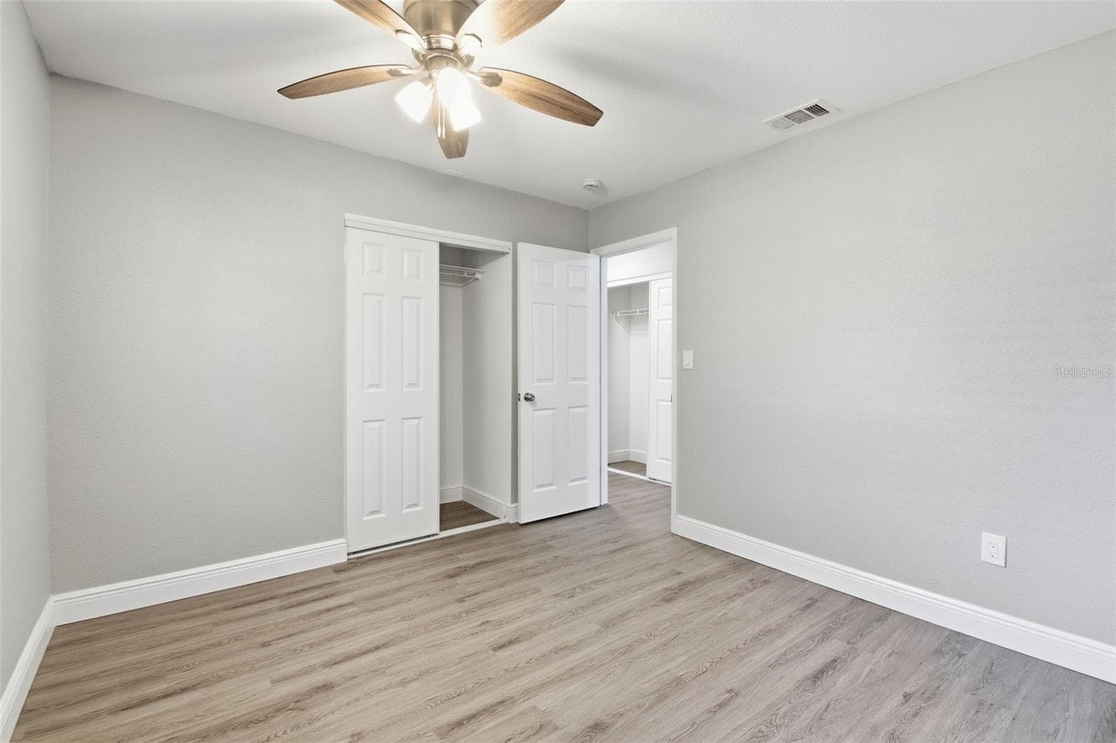Single Family Residence at 1751 MISSISSIPPI AVE NE, ST PETERSBURG, photo 26 of 50