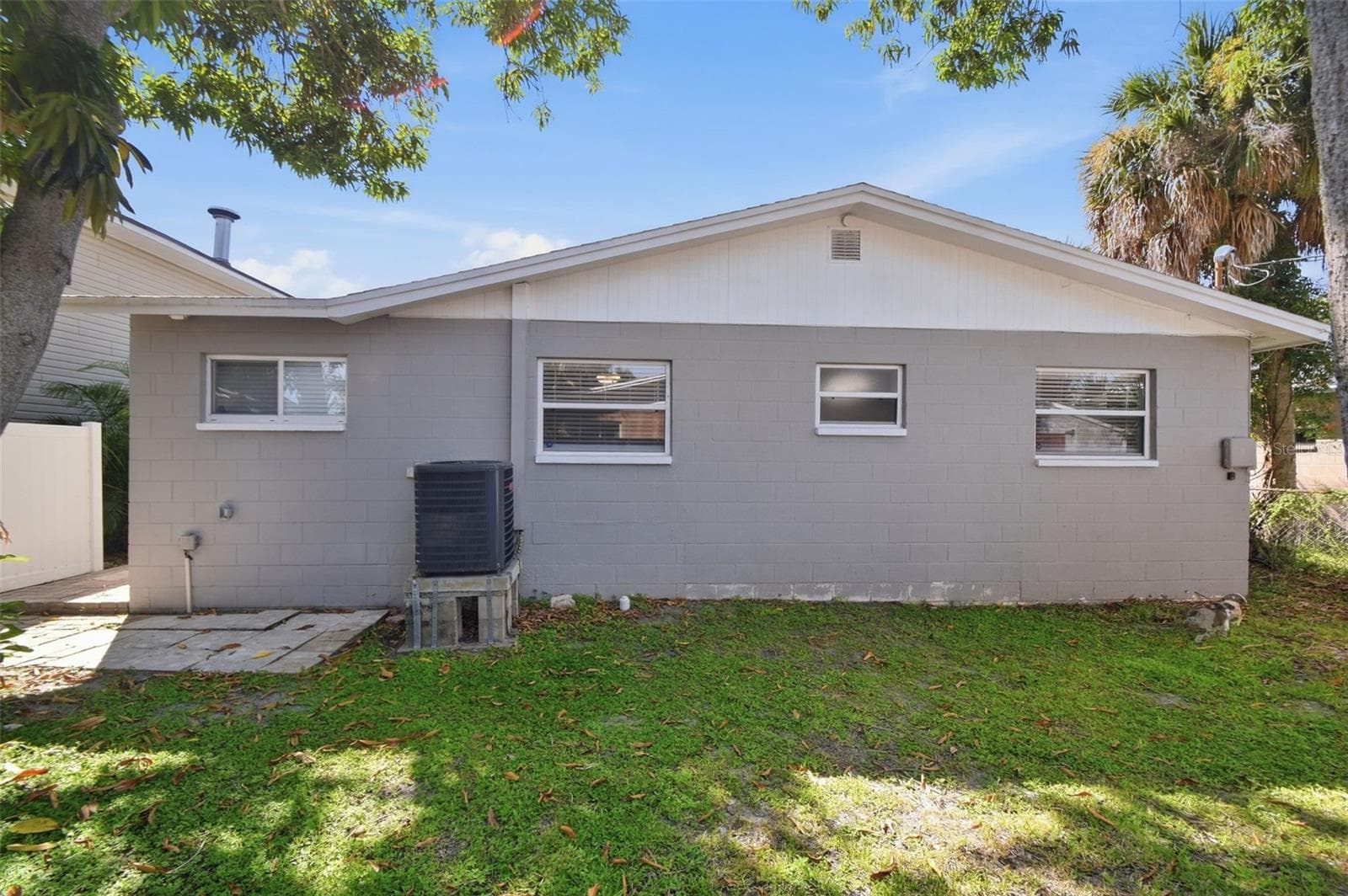 Single Family Residence at 1751 MISSISSIPPI AVE NE, ST PETERSBURG, photo 47 of 50