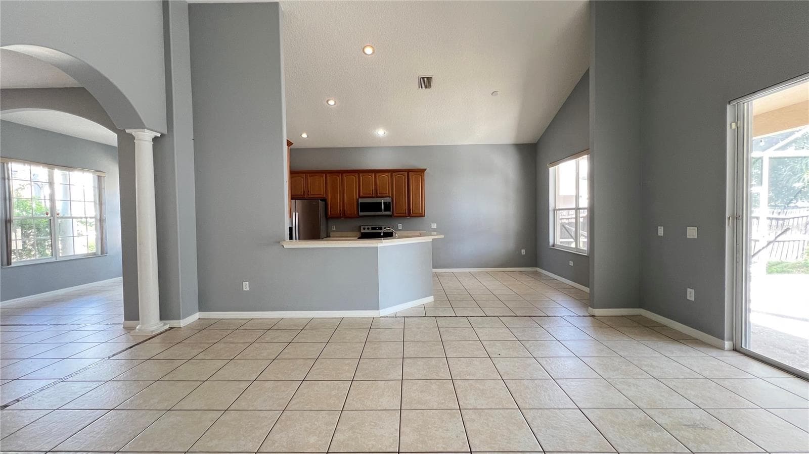 Single Family Residence at 8832 KENSINGTON CT, KISSIMMEE, photo 12 of 47